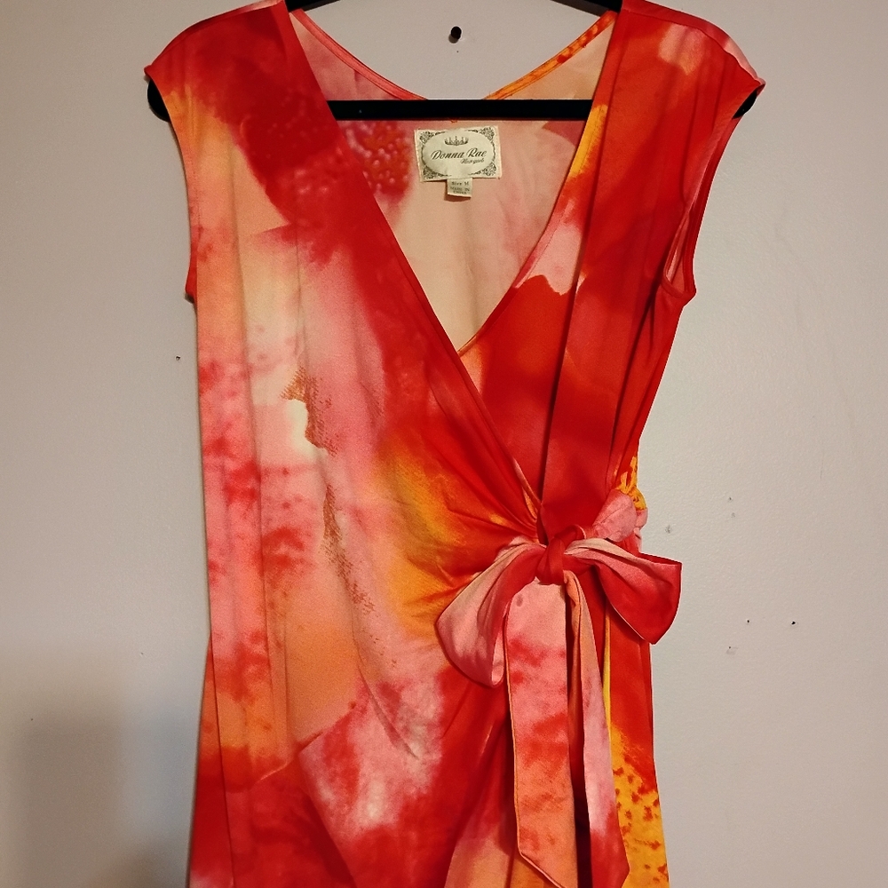 Women's Beautiful Donna Rae V Neck Short Sleeve Dress